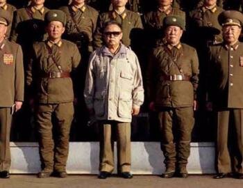 Южная Корея опровергла сообщения о «фальшивых» фотографиях Ким Чен Ира